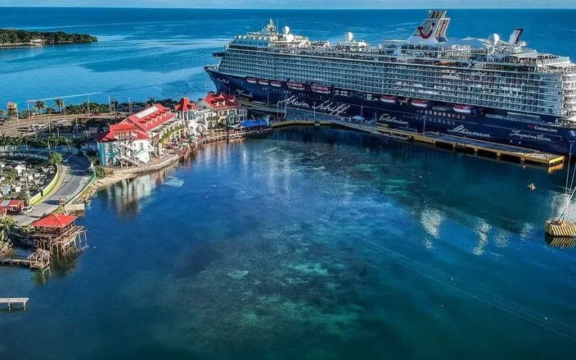 Roatan, Honduras cruise port schedule | CruiseDig